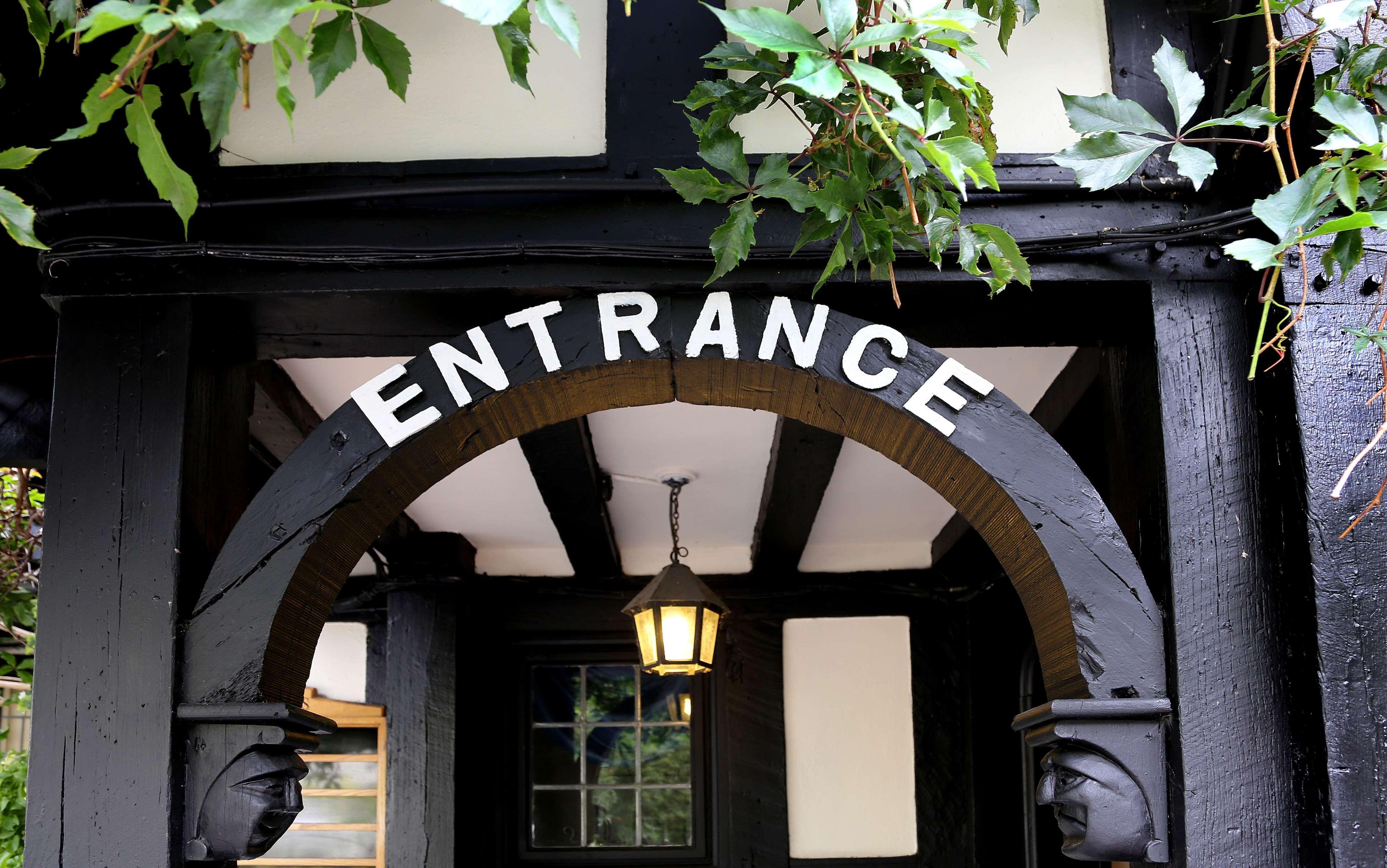 Western Red Lion Hotel